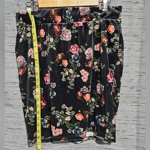 Velvet torrid pencil skirt size 0